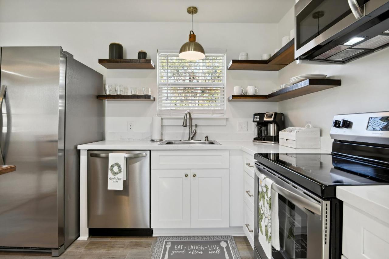 Vacation Rental Bay St Louis Walk To Beach, Dining, Shopping, And Nightlife Bay St. Louis Bagian luar foto