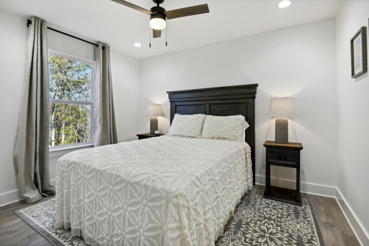 Vacation Rental Bay St Louis Walk To Beach, Dining, Shopping, And Nightlife Bay St. Louis Bagian luar foto